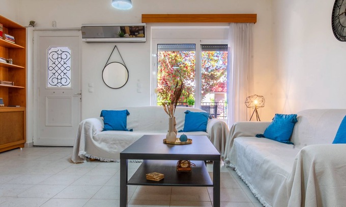 Petaloudes Casa | Mike's House in Kremasti near the Beach Rhodes