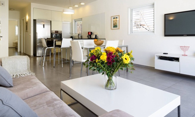Tel Aviv Apartamento | MIKLAT Full Comfort 1BR near Frishman Beach by FeelHome