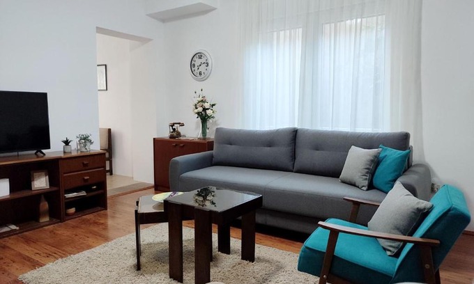 Vranje Apartamento | MILA city center-free parking
