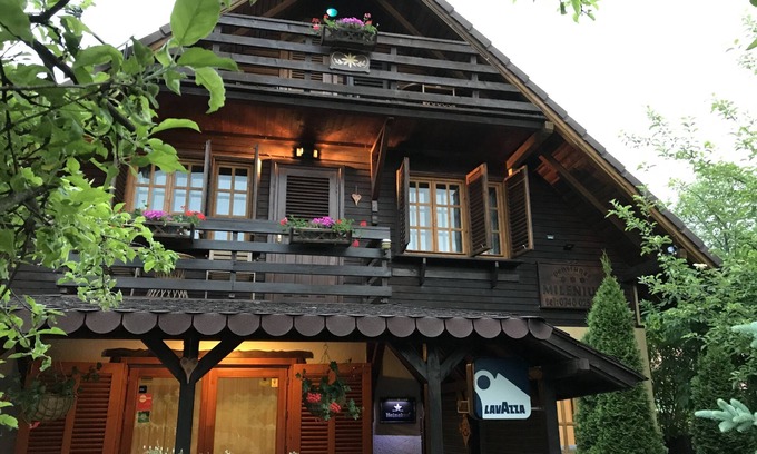 Bran Chalet De Esquí | Residencia Milenium ***