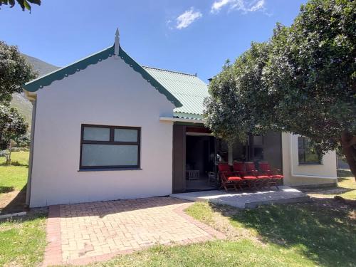 Betty's Bay Casa | Milkwood Cottage