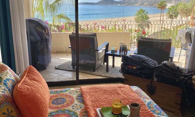 San Jose del Cabo Villa | ¡Vistas de millones de dólares desde cada habitación!