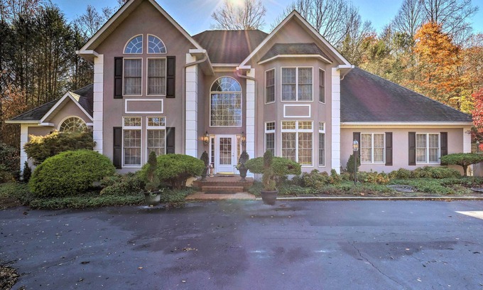 Franklin Casa | Million-Dollar Estate by Downtown Franklin!