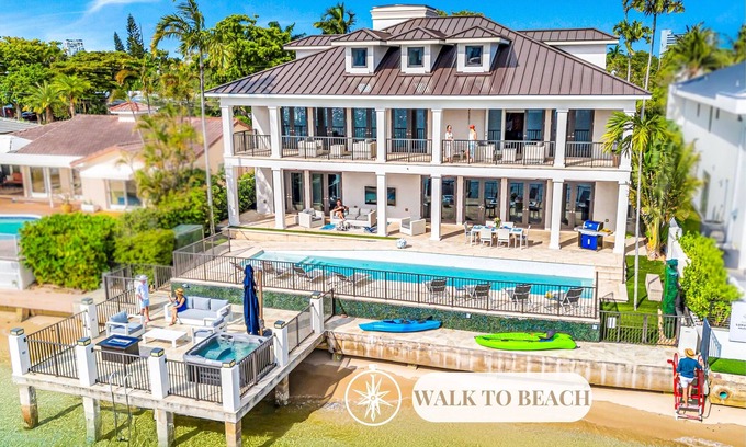 Harbour Inlet Casa | Million Dollar Views / Private beach / Heated pool / Walk to Beach / Harbourview Key | VlLLAS