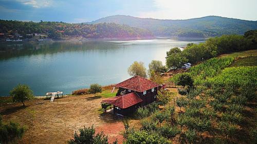 Sumadija Casa | MILOSEV KONAk kuća na jezeru