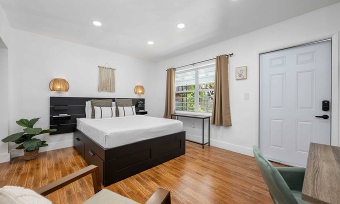 Northeast Miami Apartamento | MIMO5-4 | cozy corner of Miami's Modern District