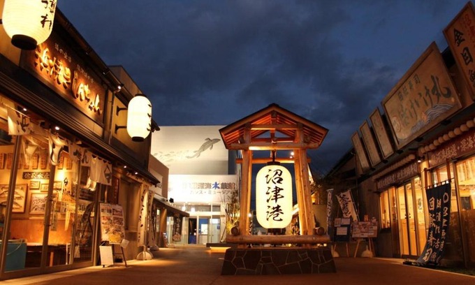 Numazu Casa | Minato Oasis Numazu/沼津観光の中心、伊豆観光の拠点に好立地!沼津港に位置し交通・飲食・コンビニ等至便です!
