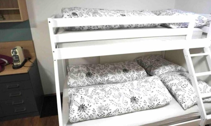 Amstetten Casa | Mini apartment in Amstetten for short stays in the basement