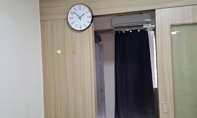 Barangay 76 Condominio | MINIMALIST 1 BEDROOM CONDO UNIT AT SHORE RESIDENCES