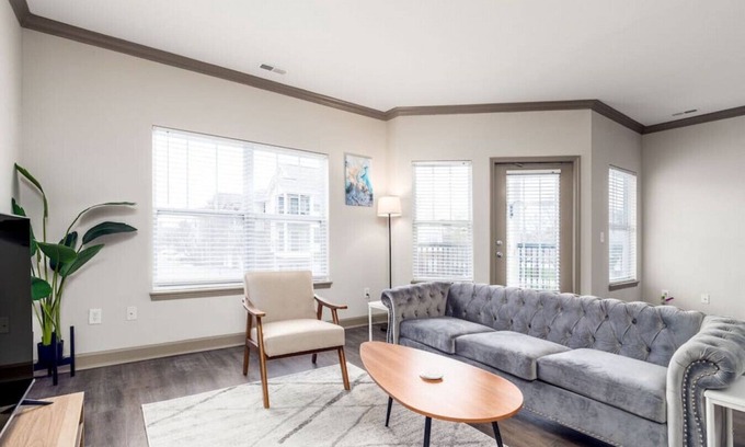 Indianapolis Apartamento | Minimalistic 1BR Keystone