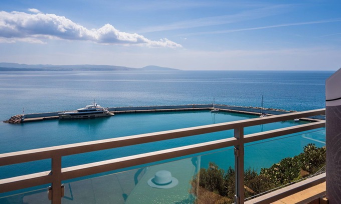 Agia Galini Hotel | Minos Boutique Hotel