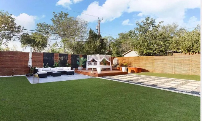 Edison Casa | Mins from downtown, SA airport & SA Zoo