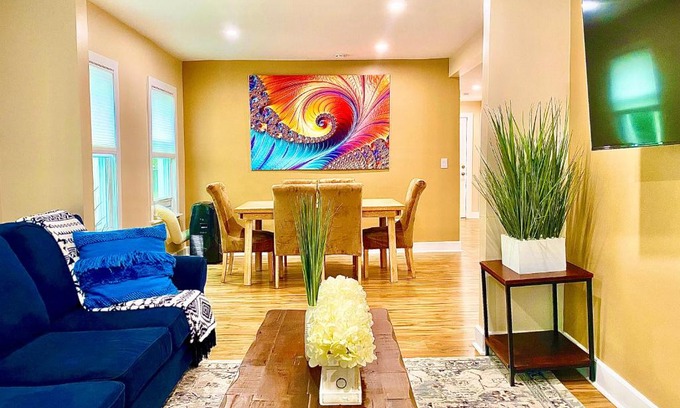 Springfield Apartamento | MIns from MGM and Museums