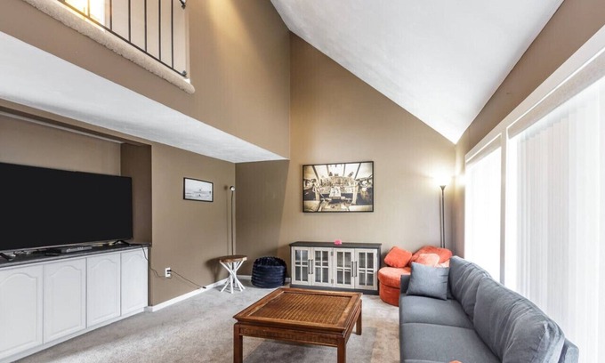 Derry Casa | Minutes from all you need