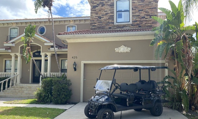 Davis Islands Casa | Minutes from Amalie Arena! Stanley Cup Finals!