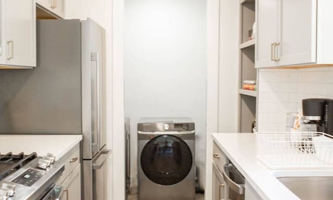 Dawson Casa | Minutes from Downtown! Great Remote Workspace!