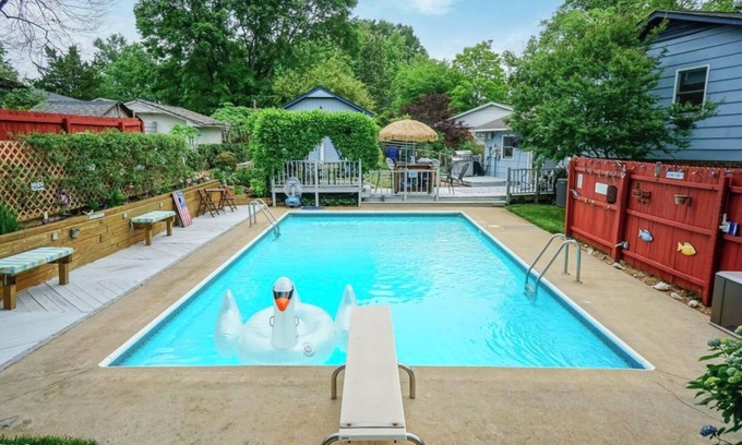 Northeast Raleigh Casa | Minutes from Downtown, Private pool, Lvl 2 EV, Fire Pit, 3 King, 1 Queen,