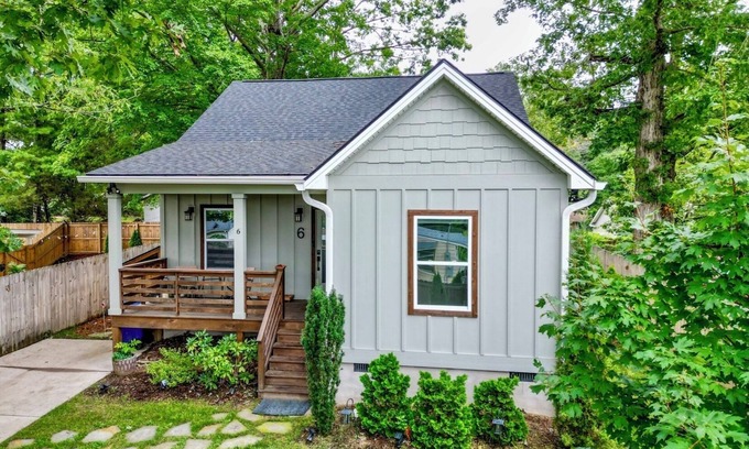 Oakley Casa | Minutes From Downtown Asheville!