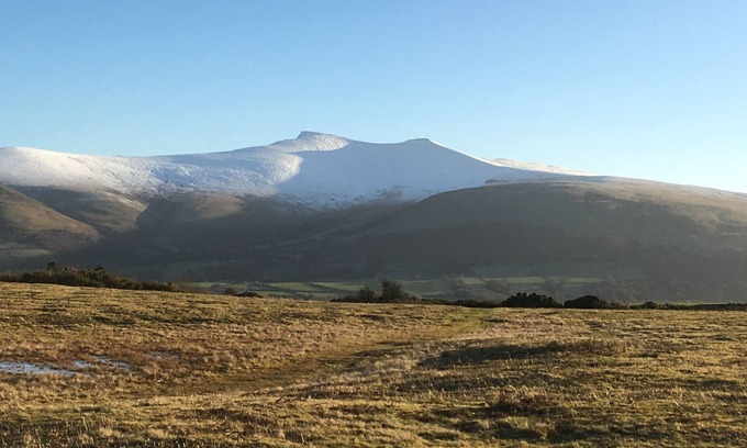 Libanus Cabaña | A minutos de Pen y fan y Storey Arms, Brecon Beacons, bañera de hidromasaje, baño de vapor.