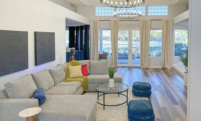 Desert Shores Casa | Minutes from Strip, Lakeview with "Beach" access, Canoe and Clubhouse