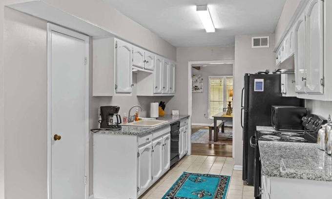 Highlands - Perkins Casa | Minutes from Tiger Stadium! South Campus Hideaway