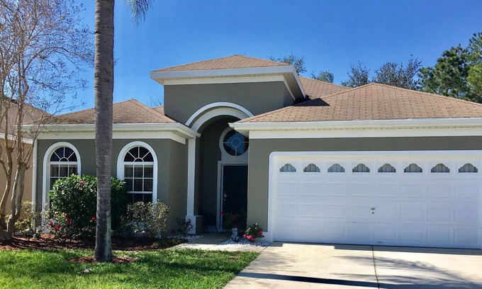 Windsor Palms Casa | Minutos a Disney * 5 estrellas * Cerrado por hombres * Sin vecinos traseros * Windsor Palms