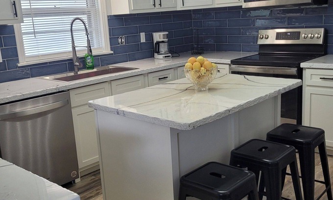 Iuka Casa | Minutes to Eastport, Aqua Yacht, Colman Marina 3 state parks short distance away