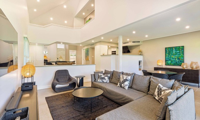 Port Douglas Villa | Mirage Resort Villa 432