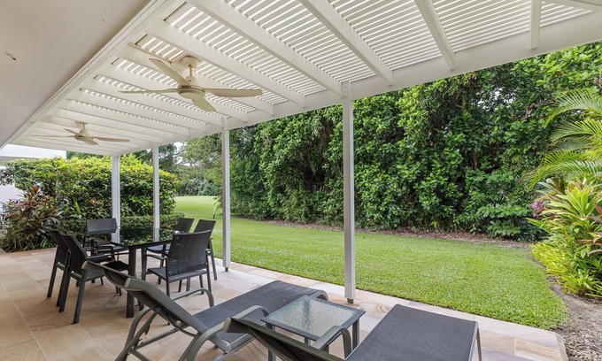 Port Douglas Villa | Mirage Resort Villa 456