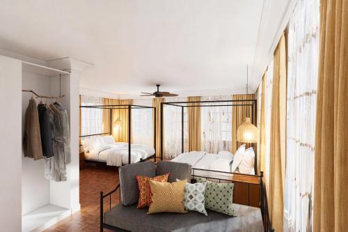 Bagong Lipunan Ng Crame Apartamento | MiraNamin Nest GUMAMELA Suite in Unique Historic Home with View, Pet Friendly with a Fee