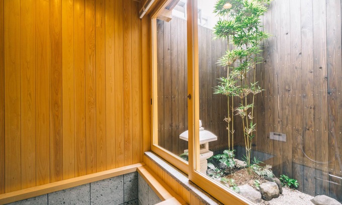 Minami Casa | Miro Kujo Kawaramachi Tei