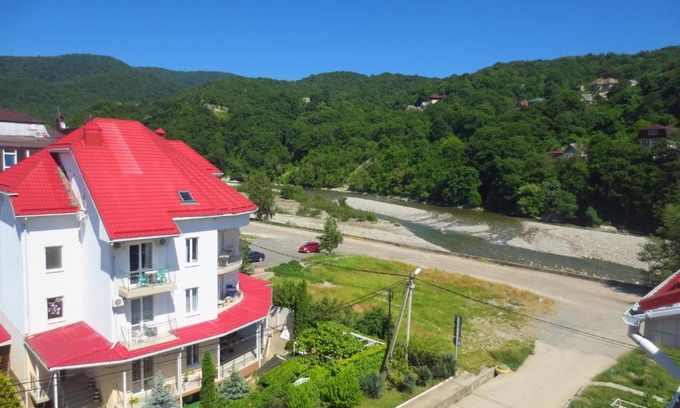 Lazarevskoye Casa | Mishel House