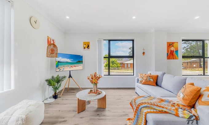 North Ryde Casa | Miss. Orange's Base in Ryde