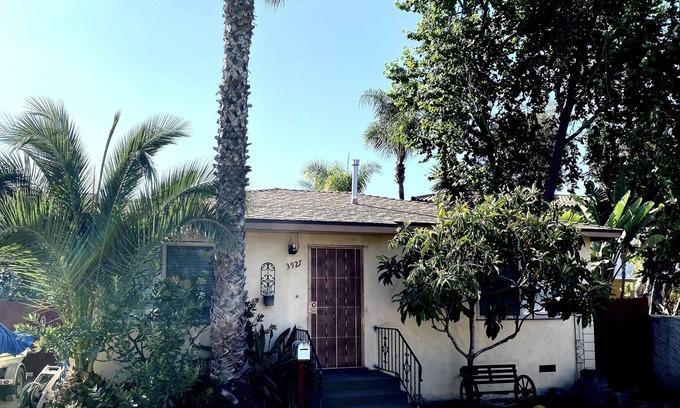 Old Town Casa | Mission Fig on Twigg located in the heat of Oldtown