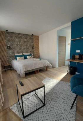 Nogent-le-Rotrou Apartamento | Mister Hinster - studio tout confort centre ville Nogent-le-Rotrou - 1e étage