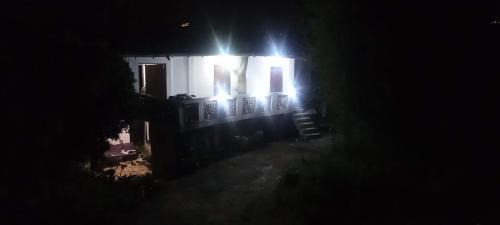 Nuwara Eliya Cabina | Misty Horizon Villa