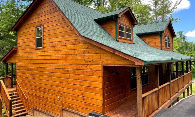 Wears Valley Casa | Misty Mountain Retreat
