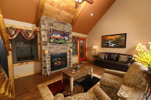 Pigeon Forge Chalet De Esquí | Misty Mountainside by Eden Crest Vacation Rentals