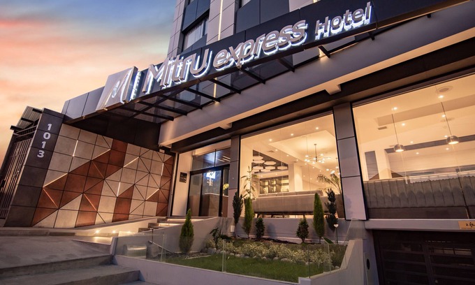 Downtown La Paz Hotel | Mitru Express