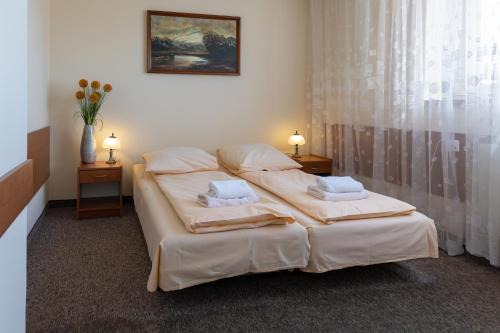 Biala Podlaska Cama Y Desayuno | Mixbud