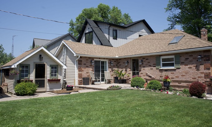 Innisfil Cabaña | ML cottage on Lake Simcoe