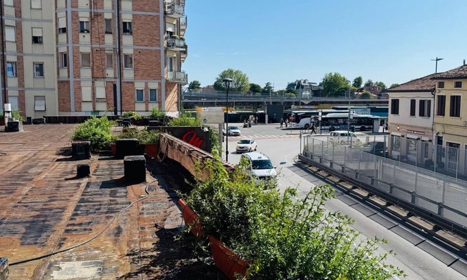Mestre Casa | MMM HOME TRAIN STATION 1