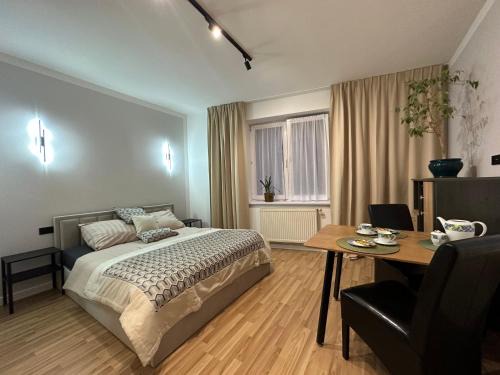 Zaspa Casa | MMRent Grey Room