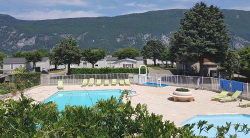 Novalaise Otro | Mobil-home à quelques mètres du lac d'Aiguebelette