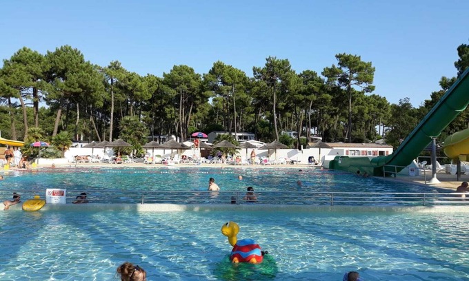 Les Mathes Casa | Mobil Home B de mer- 3 Bedrooms- 1km7 beach located in a 4-star village-
