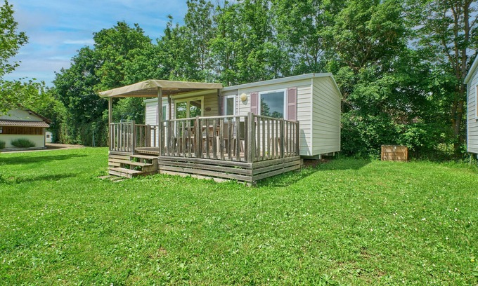 Mens Alquiler De RV | Mobil Home "6 Personnes 205" con piscina compartida y terraza privada