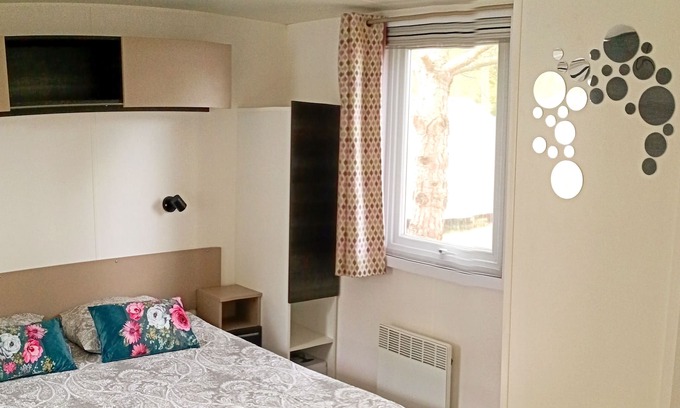 Les Mathes Casa | Mobile home in a 4* Holiday Village by the ocean
