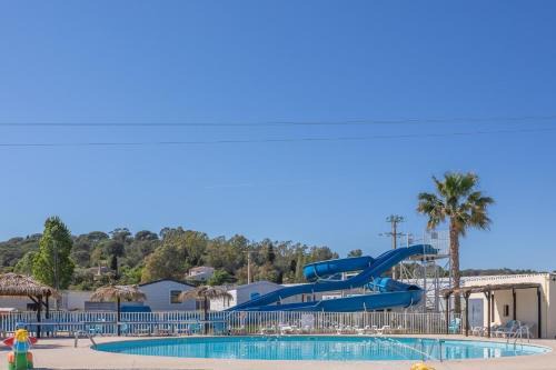 Frejus Complejo | Mobile Home Le Montourey Forum 80