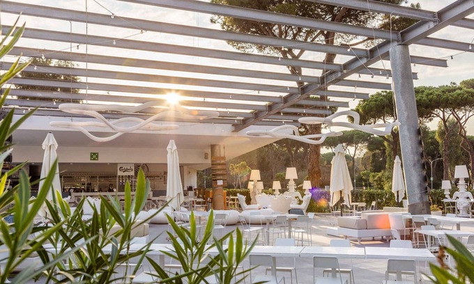 Zona XXXIV Casal Palocco Casa | Casa vacacional con piscina y restaurante