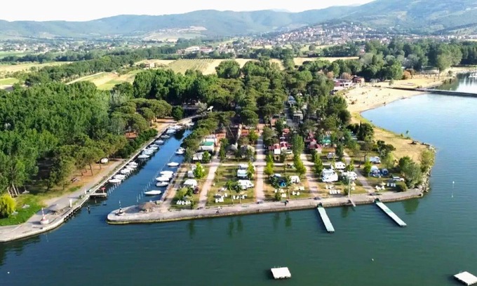 Tuoro sul Trasimeno Complejo | Mobilhome Standard - Dos Habitaciones Resort, Capacidad 6